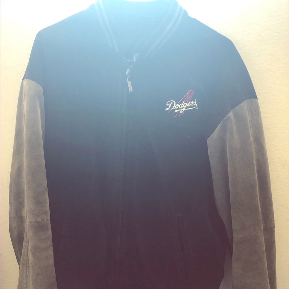 LA dodger sweater